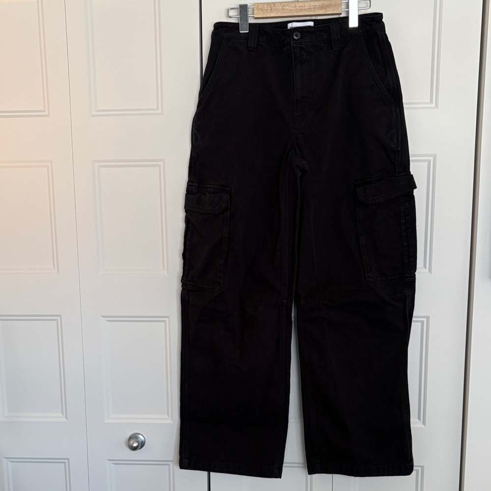 TNA wide leg cargo jeans, black waist 15 inches inseam 27 inches